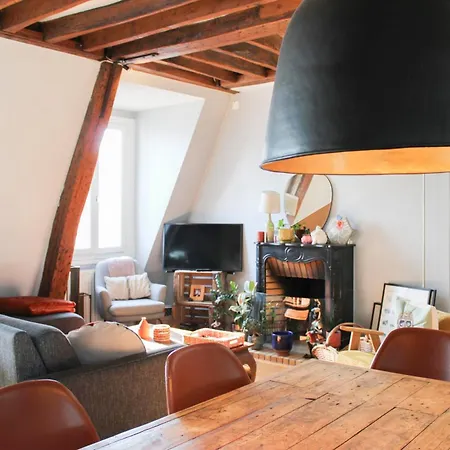 Apartment Charming 66 Sqm Attic Flat Paris