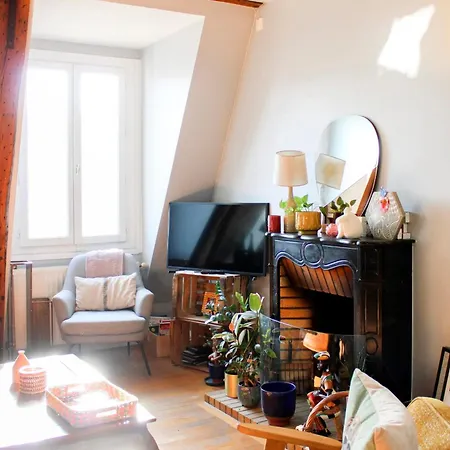 Apartment Charming 66 Sqm Attic Flat