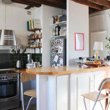 Charming 66 Sqm Attic Flat * Paris