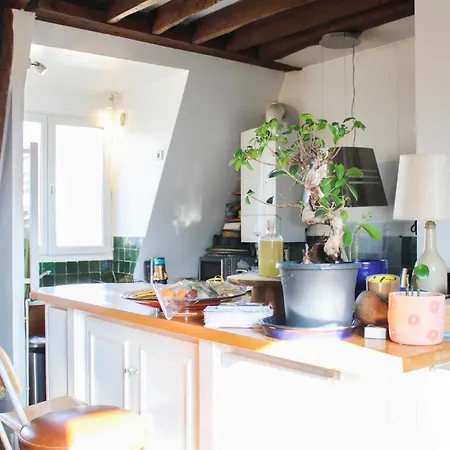 Apartment Charming 66 Sqm Attic Flat *
